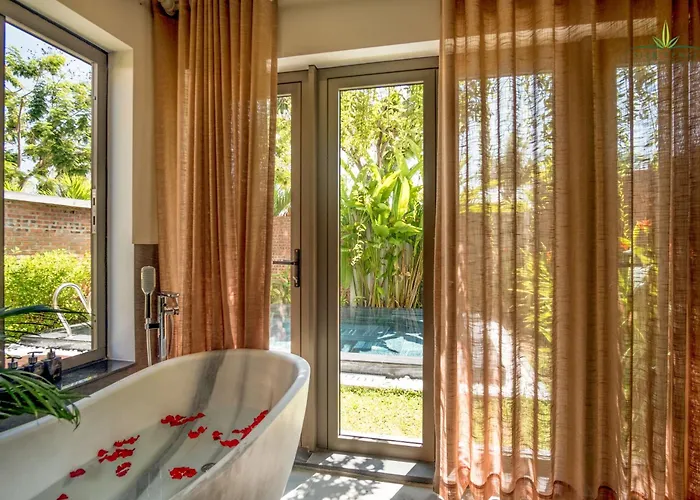 One-Bedroom King Suite